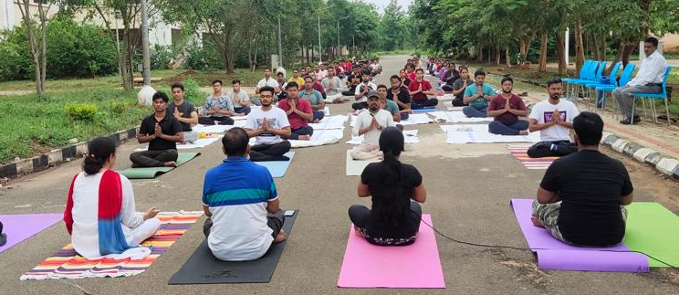 Pandit Raghunath Murmu Medical College & Hospital , Baripada Campus photo 1