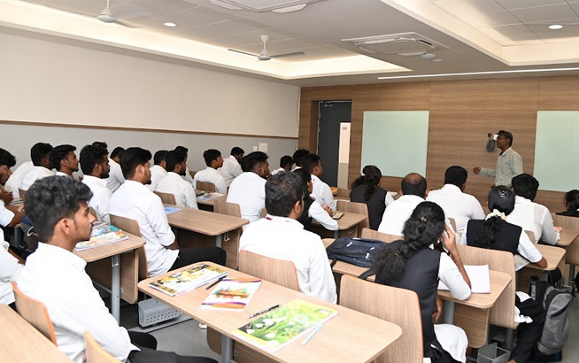 Vinayaka Mission's Law School Chennai Student Life photo 6
