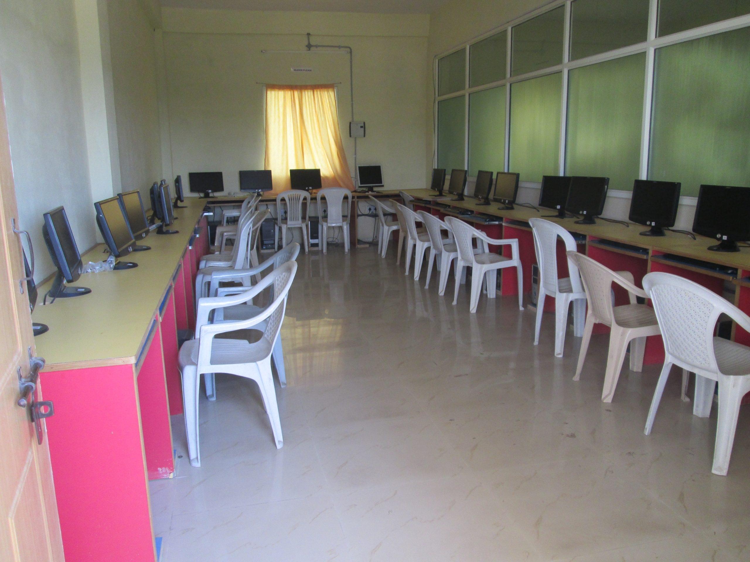 Sri Indu Institute of Pharmacy, Ibrahimpatnam Hyderabad Facilities -Instrument photo 11