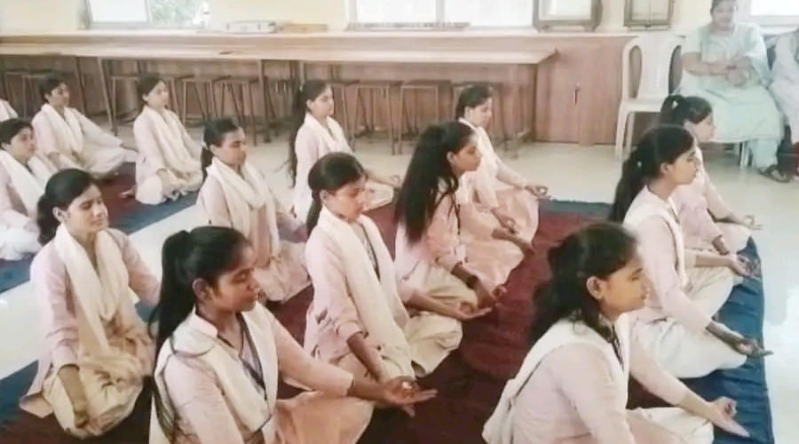 Saroj LalJi Mehrotra Bharatiya Vidya Bhavan Girl's Degree College Lucknow Some Moments photo 2