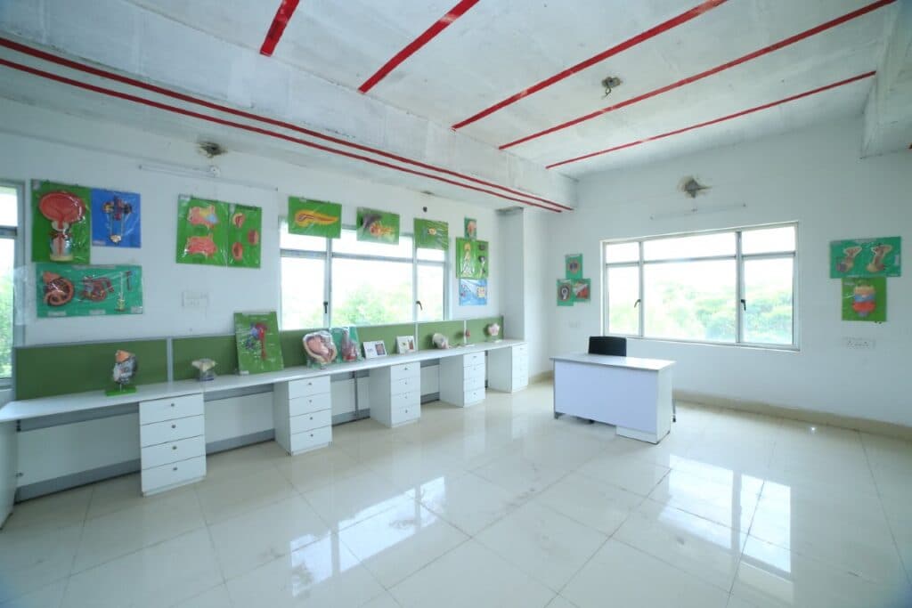 Arundathi Institute of Medical Science Hyderabad Skill Lab photo 3