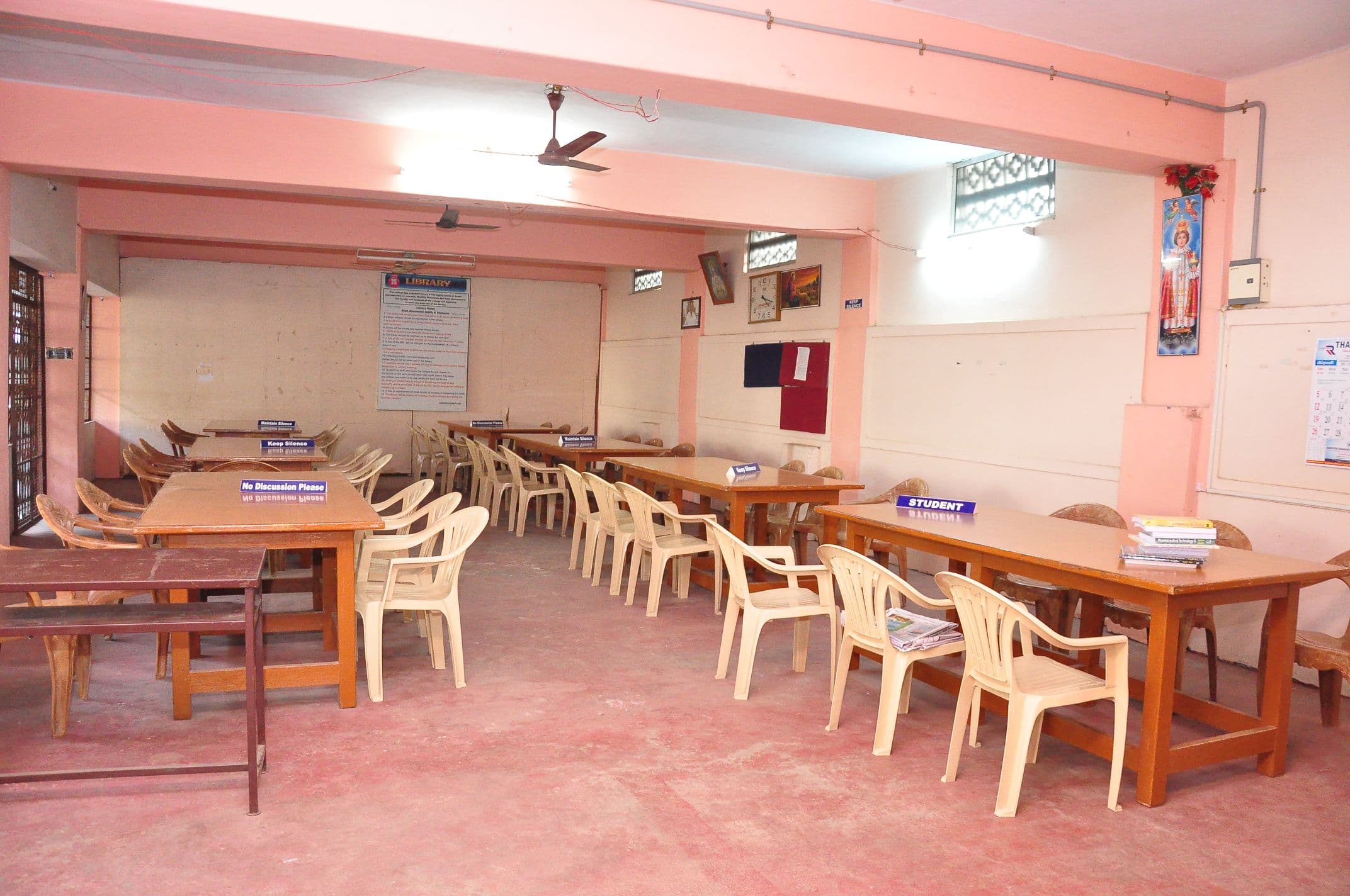Thanthai Roever College of Physiotherapy Perambalur Library photo 4