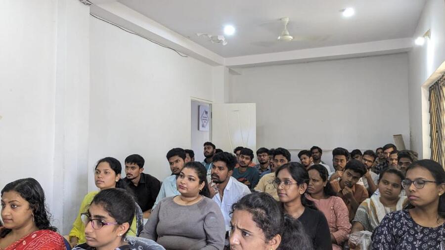 Clini Launch Research Institute Bangalore Classroom photo 11