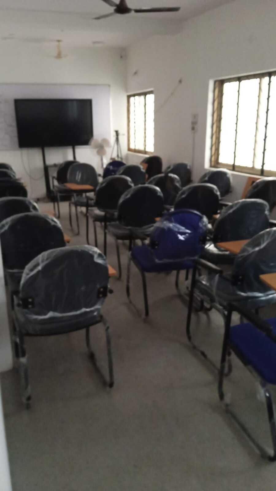 Clini Launch Research Institute Bangalore Classroom photo 18