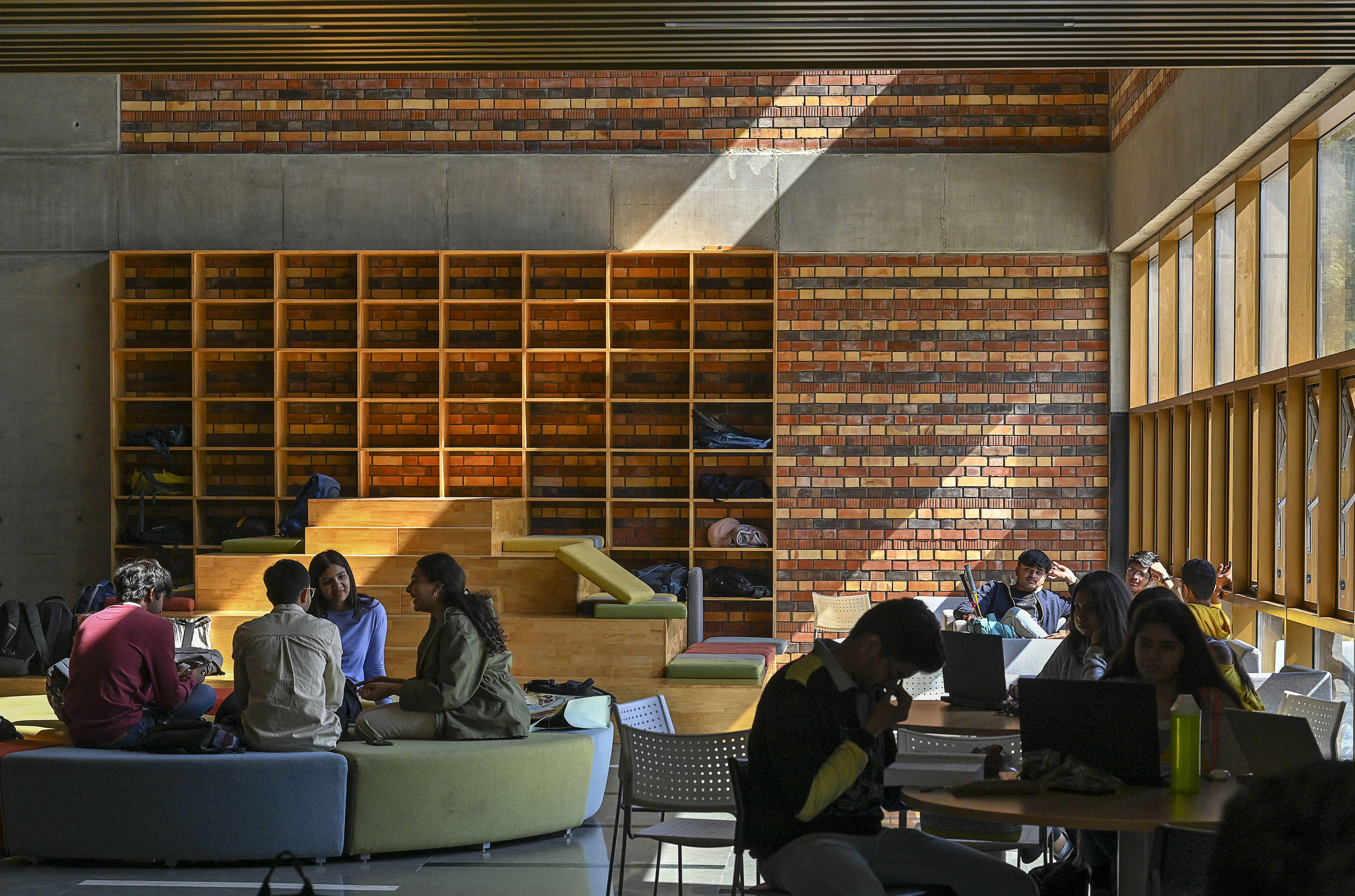 Ahmedabad University, Amrut Mody School of Management Campus Infrastructure photo 18