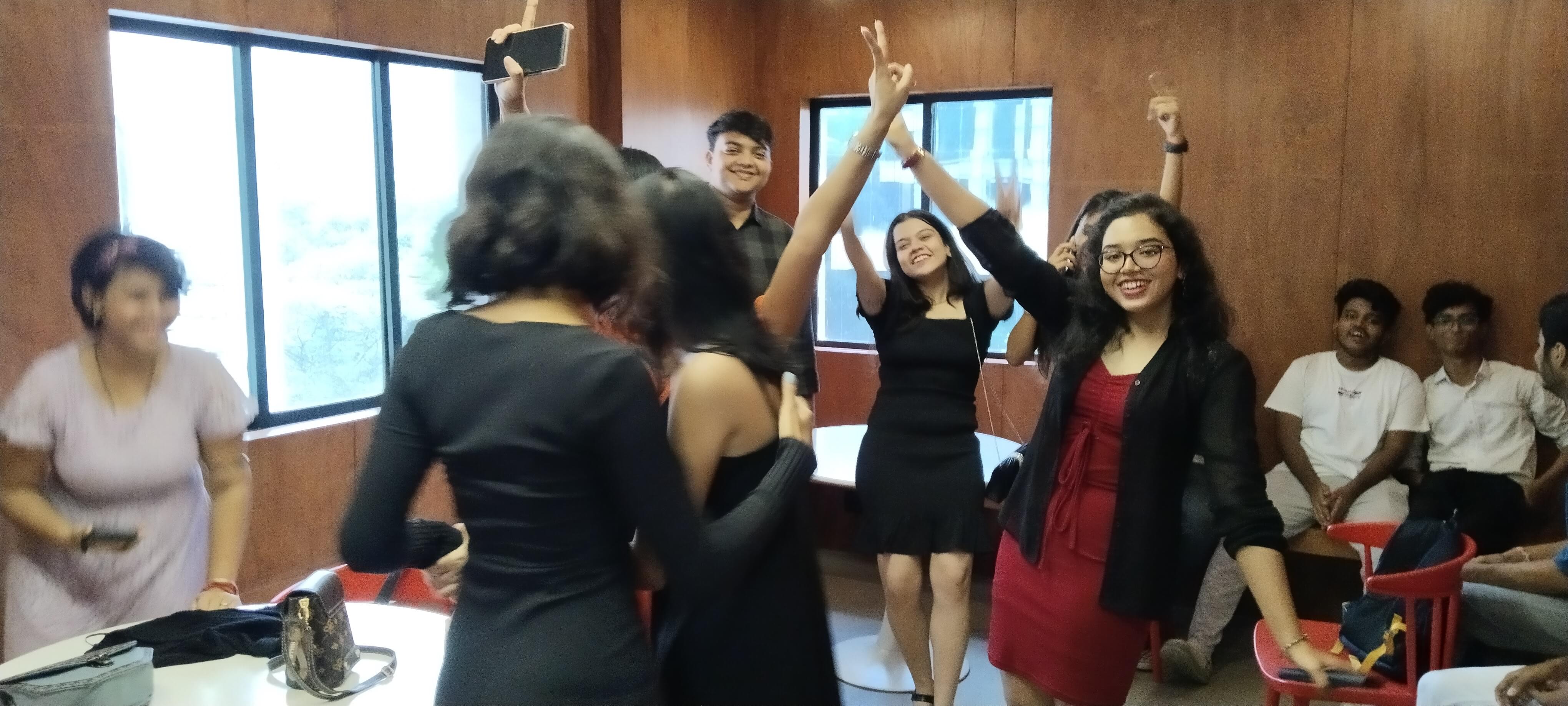 École Intuit Lab French Institute of Design Digital & Strategy Kolkata Fresher Days photo 1