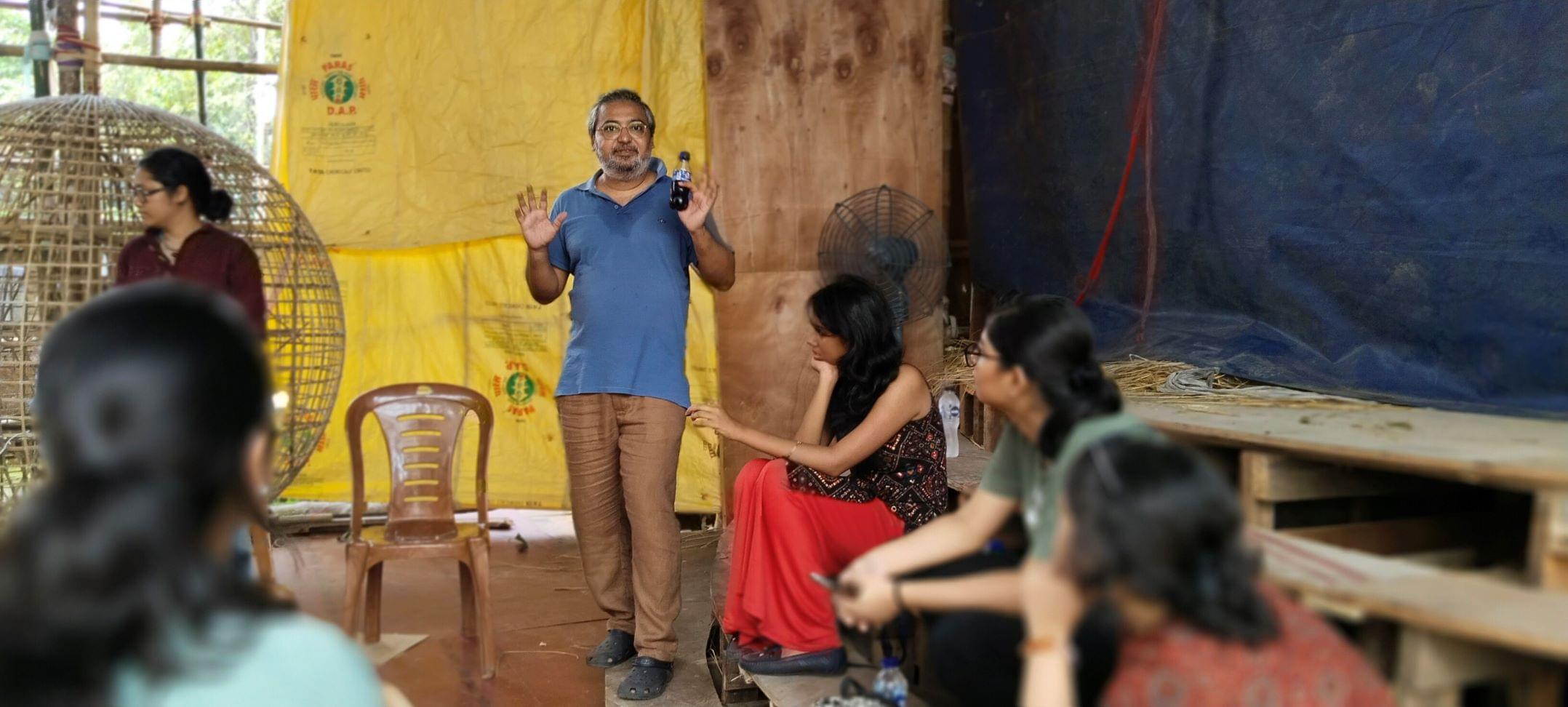 École Intuit Lab French Institute of Design Digital & Strategy Kolkata Mass Art Activities photo 3