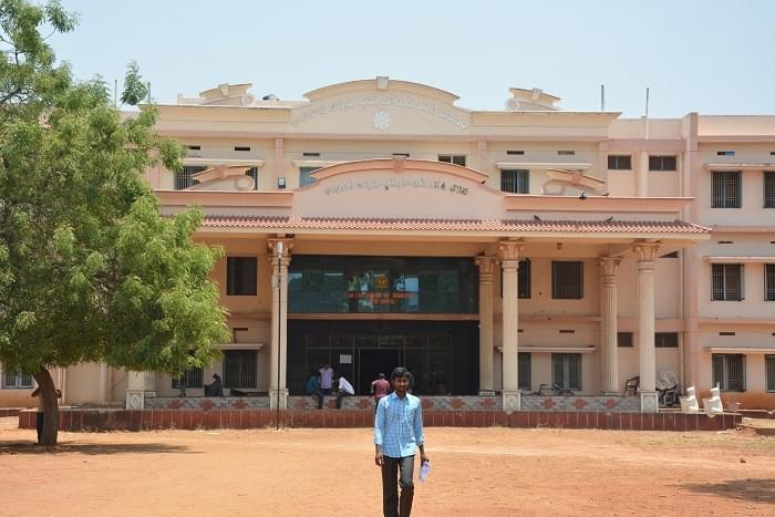Sir C R Reddy College of Engineering Eluru campus photo 11