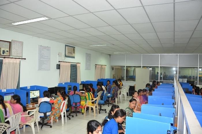 Sir C R Reddy College of Engineering Eluru campus photo 12