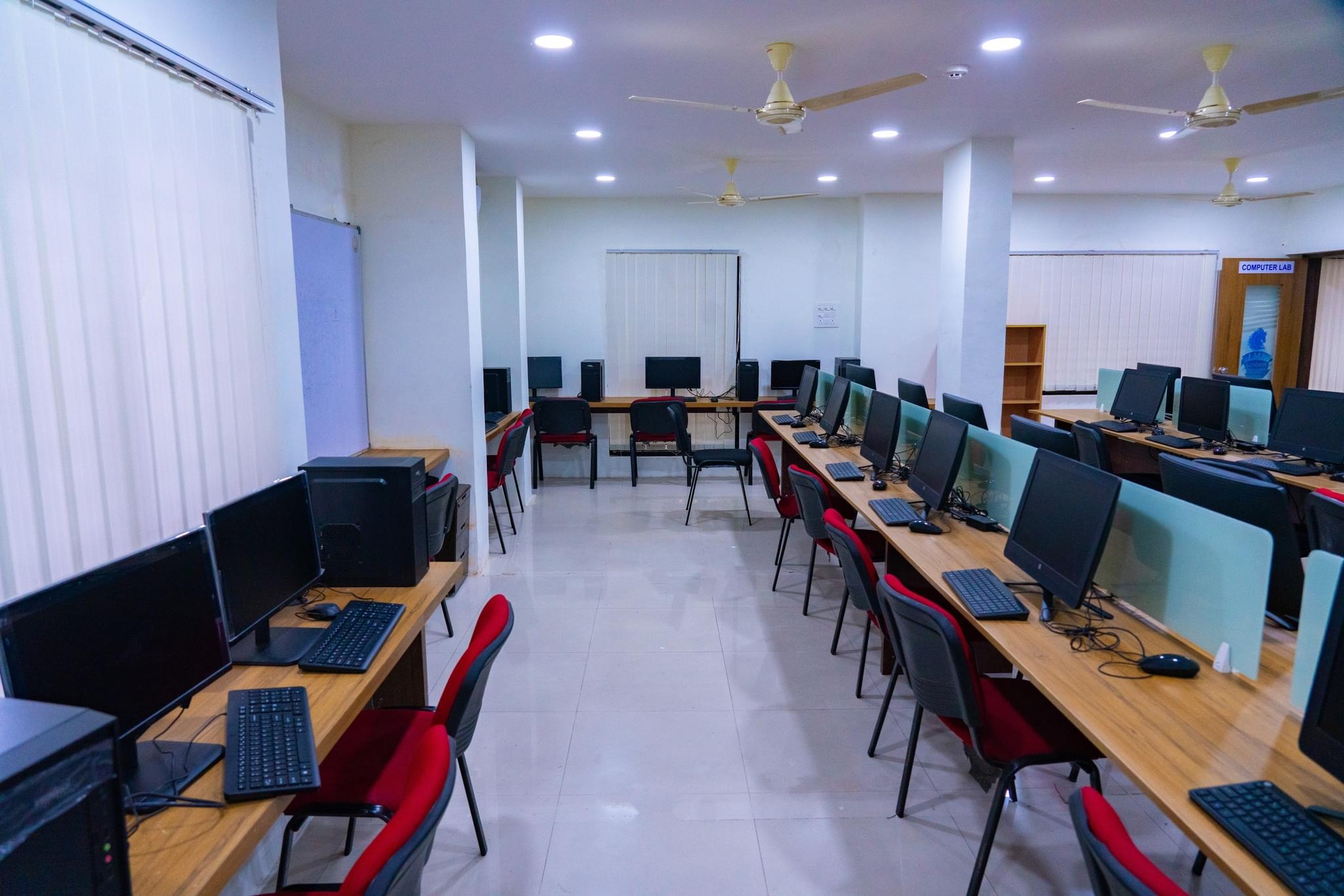 London Management Academy Hyderabad Infrastructure photo 14