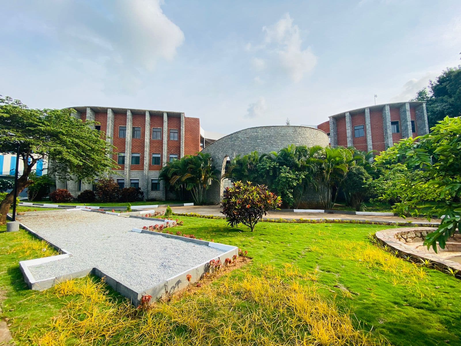 IZee Business School Bangalore Life at Izee photo 8
