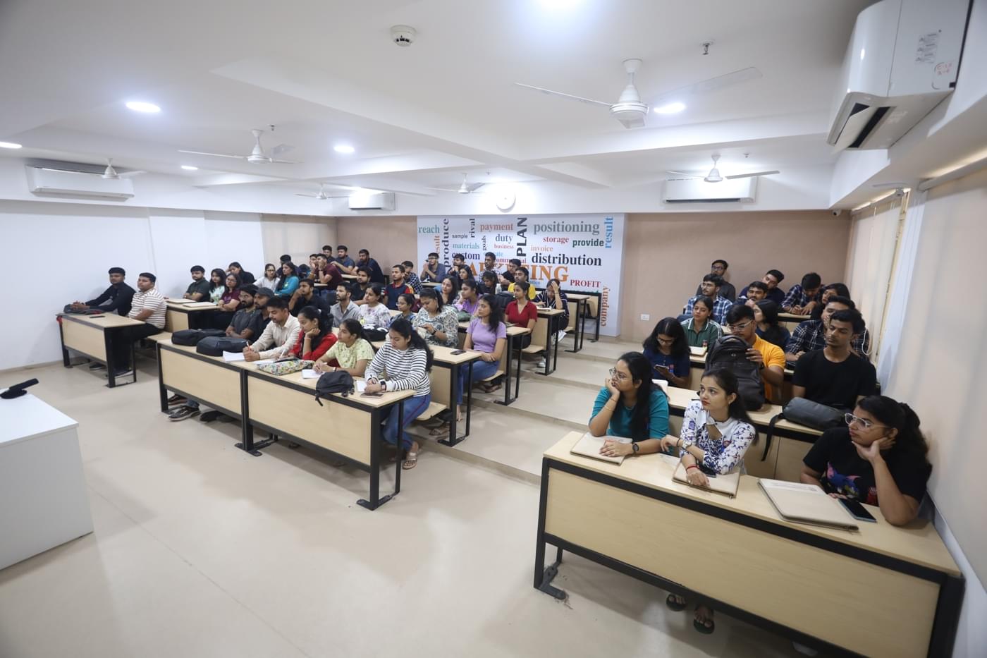 Institute of Marketing & Management New Delhi Campus photo 41