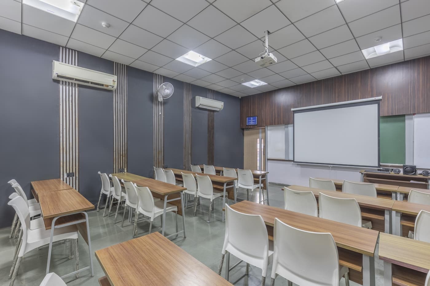 Shanti Business School Ahmedabad hostel photo 28