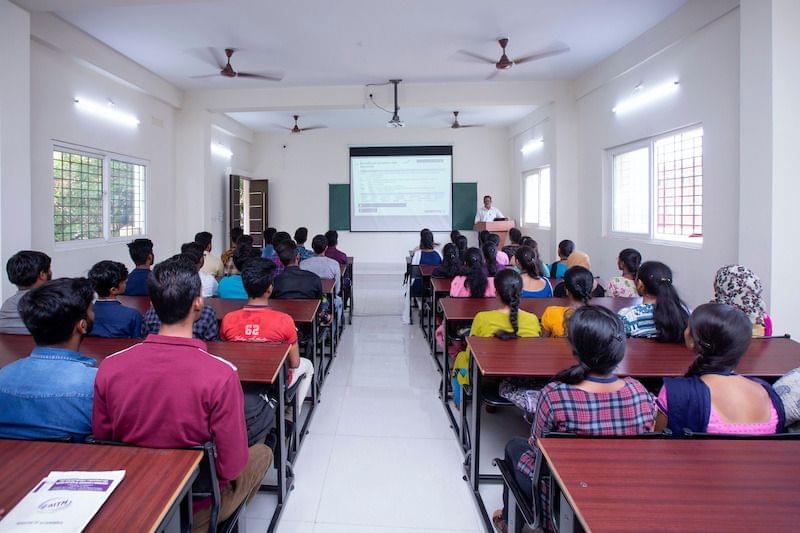 Kishkinda University Bellary Labs photo 4