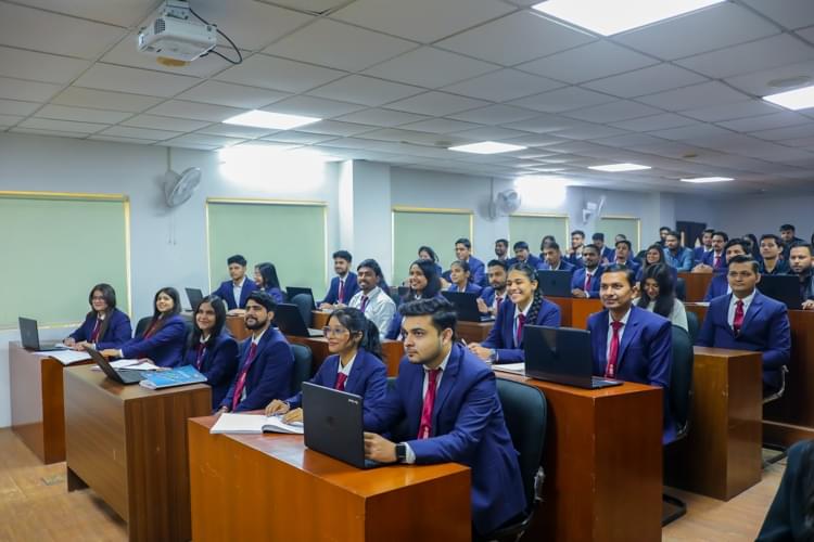 I Business Institute Greater Noida Classroom Photo photo 1