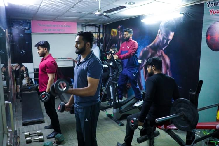 I Business Institute Greater Noida College Gym photo 3