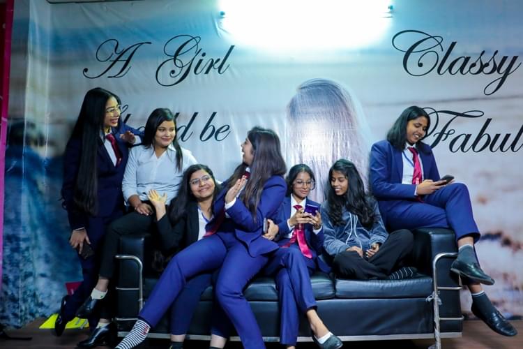 I Business Institute Greater Noida Girls Common Room photo 1