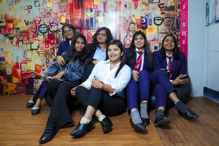 I Business Institute Greater Noida Girls Common Room photo 2