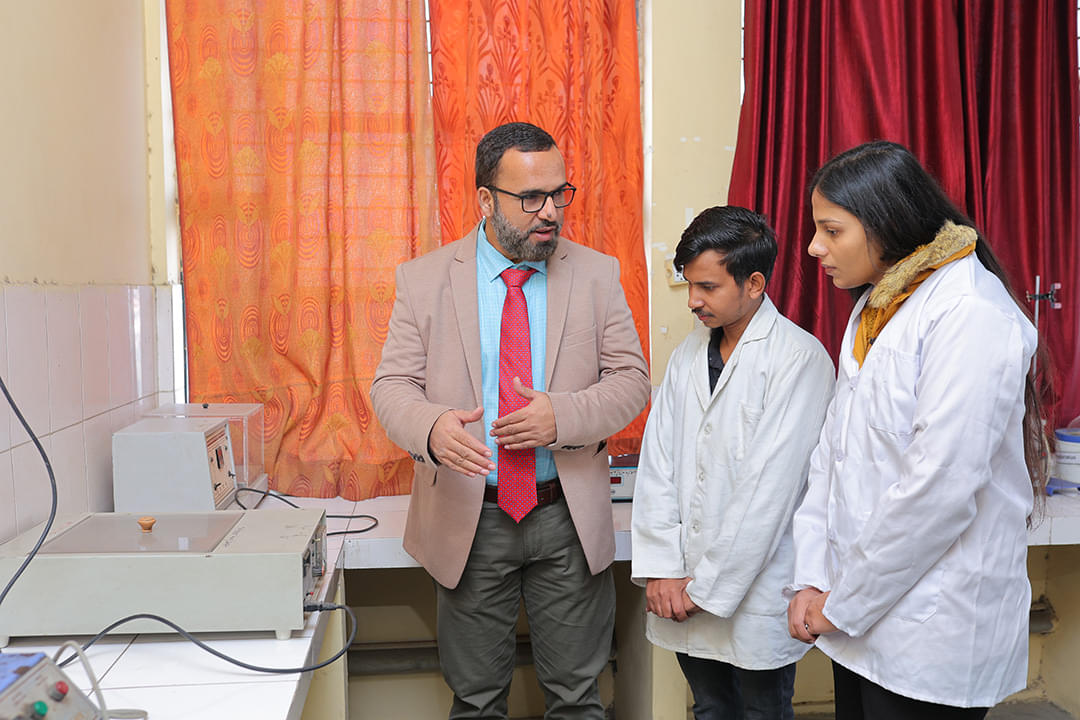 HIMT Group of Institutions Greater Noida Extra Curriculars photo 7