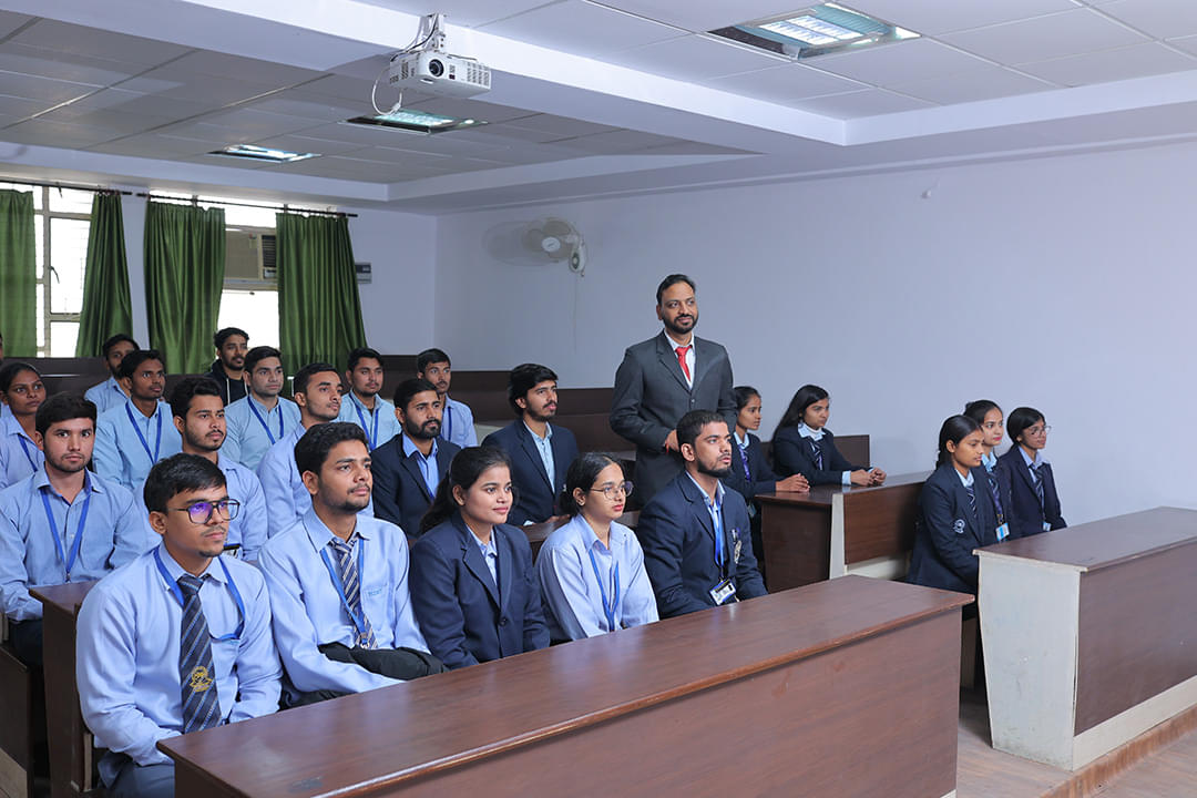 HIMT Group of Institutions Greater Noida Extra Curriculars photo 6