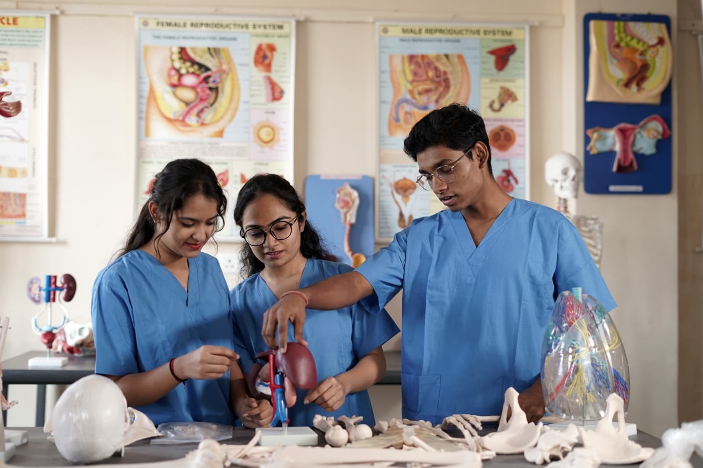 ITM SLS Baroda University Nursing photo 3