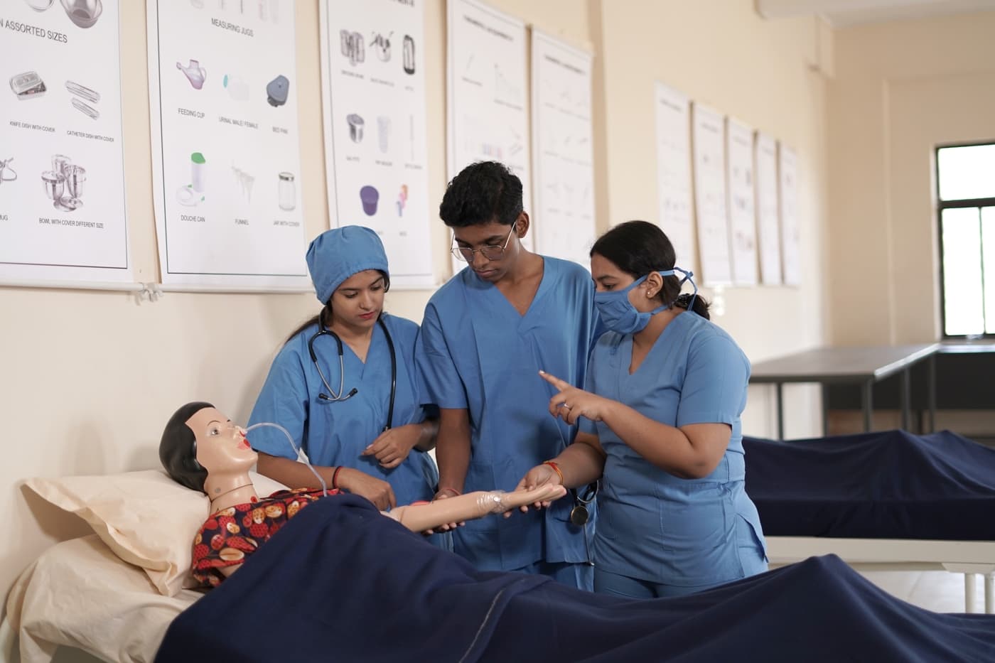 ITM SLS Baroda University Nursing photo 7
