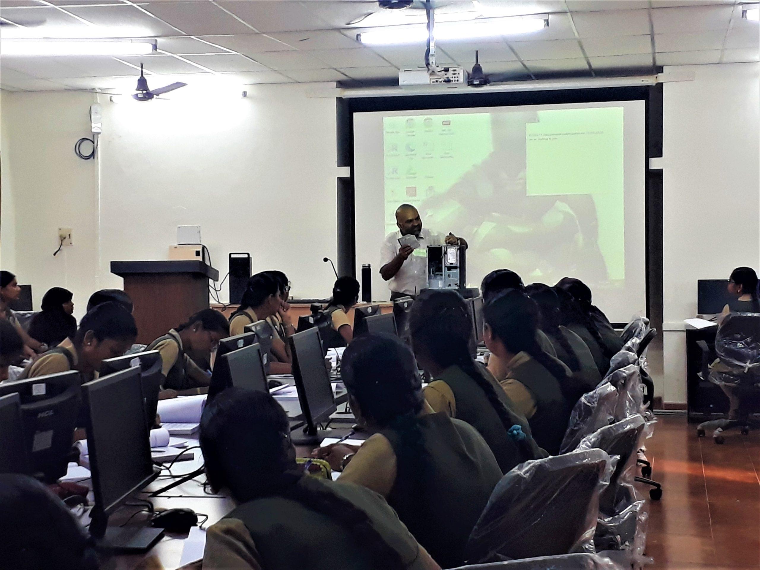 Anbil Dharmalingam Agricultural College and Research Institute Tiruchirappalli hostel photo 8