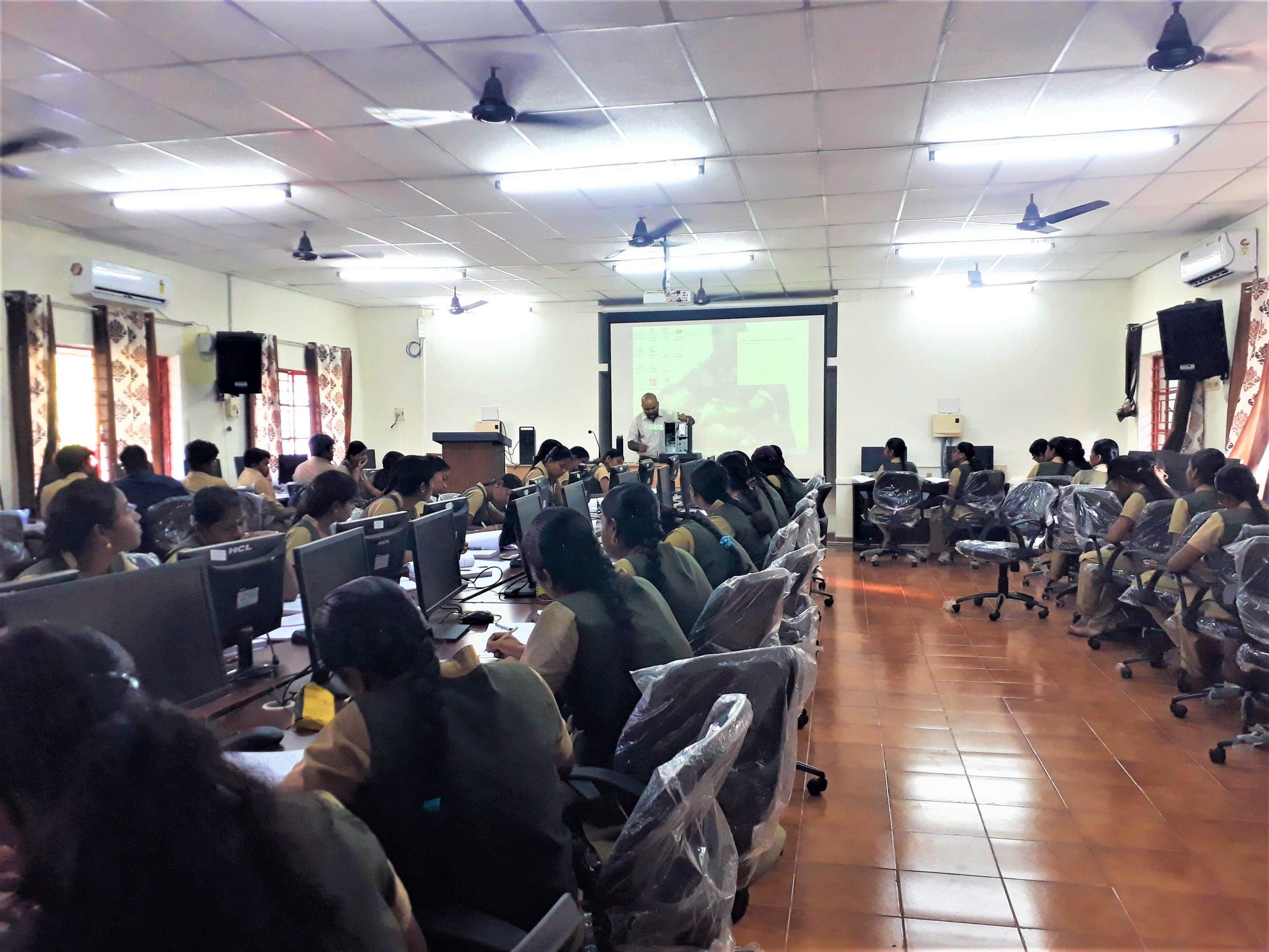 Anbil Dharmalingam Agricultural College and Research Institute Tiruchirappalli hostel photo 9