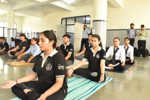 MIET Jammu Yoga Day 2023 photo 8