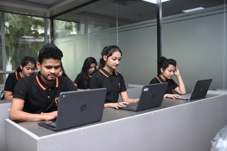 International Management & Analytics School Kolkata Computer labs photo 5