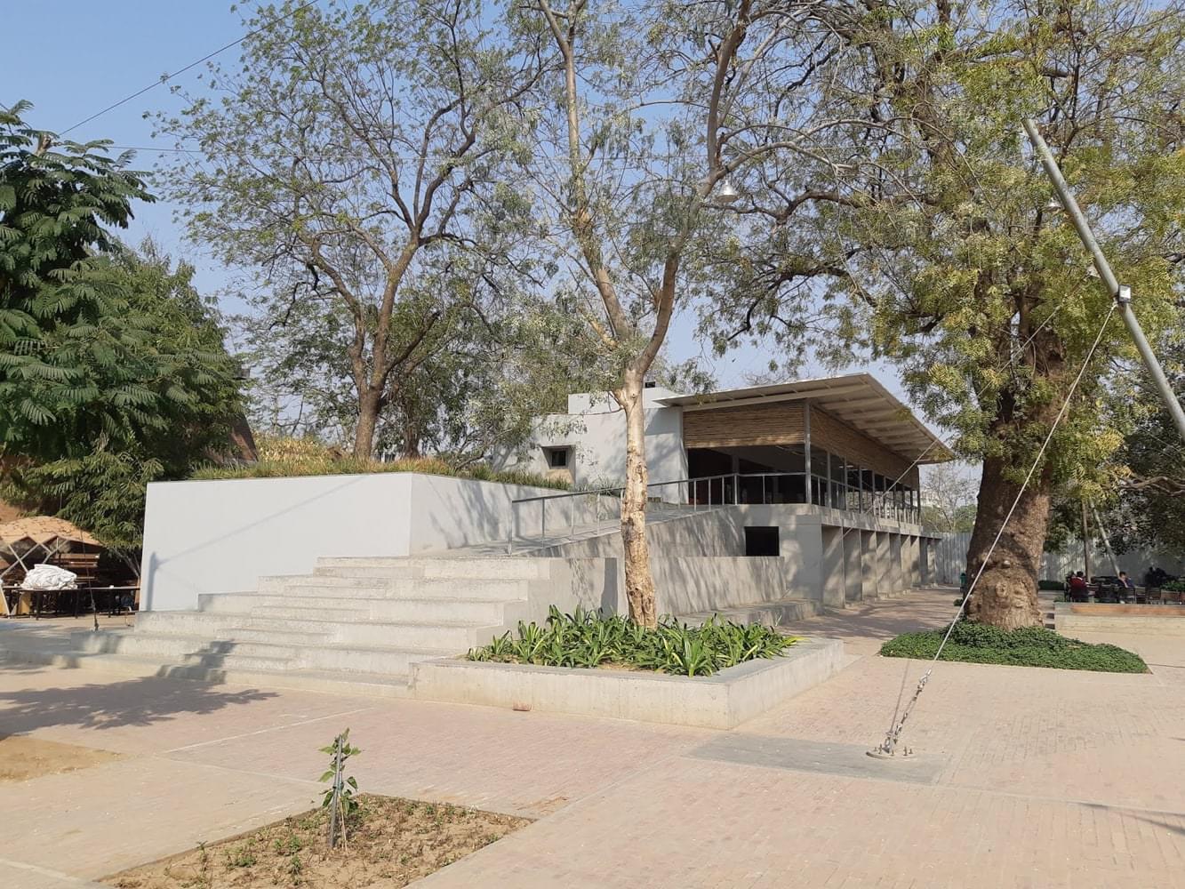 CEPT University Campus photo 15