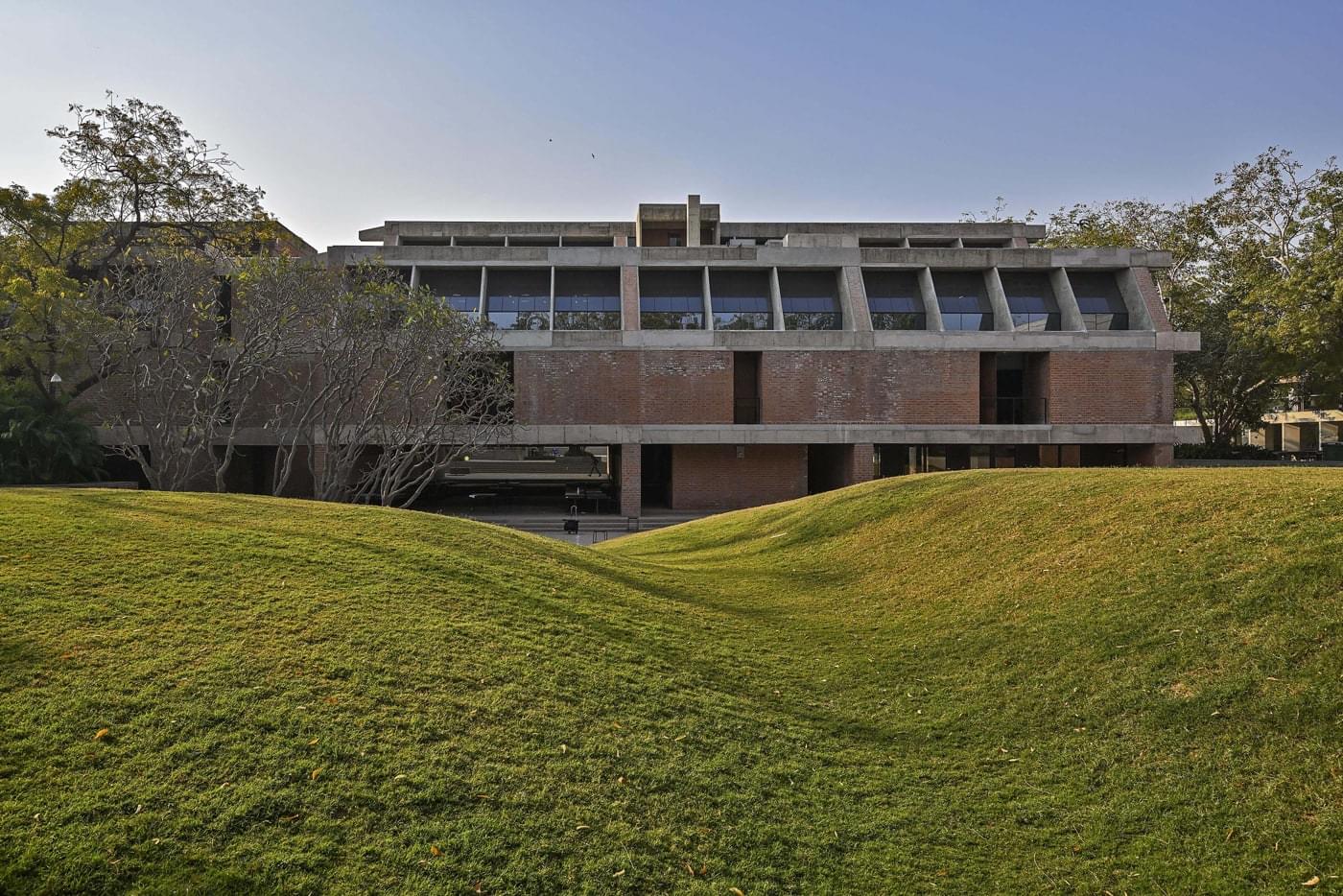 CEPT University Campus photo 27