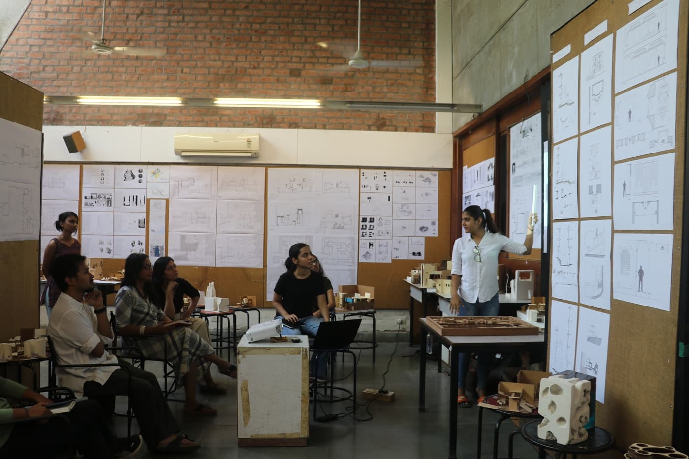 CEPT University FD Building photo 60