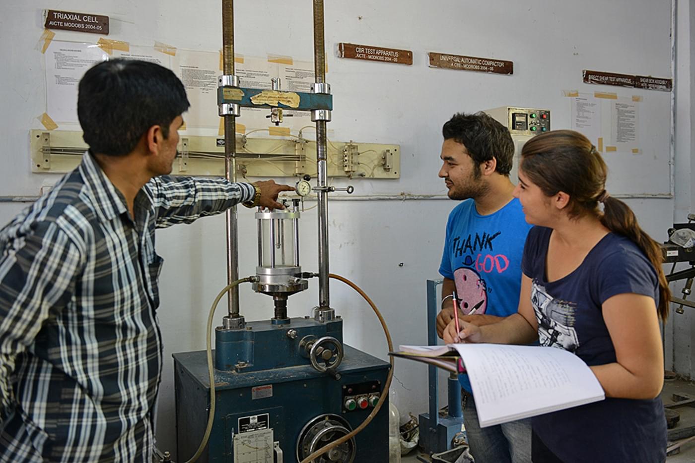 CEPT University FT Building photo 50