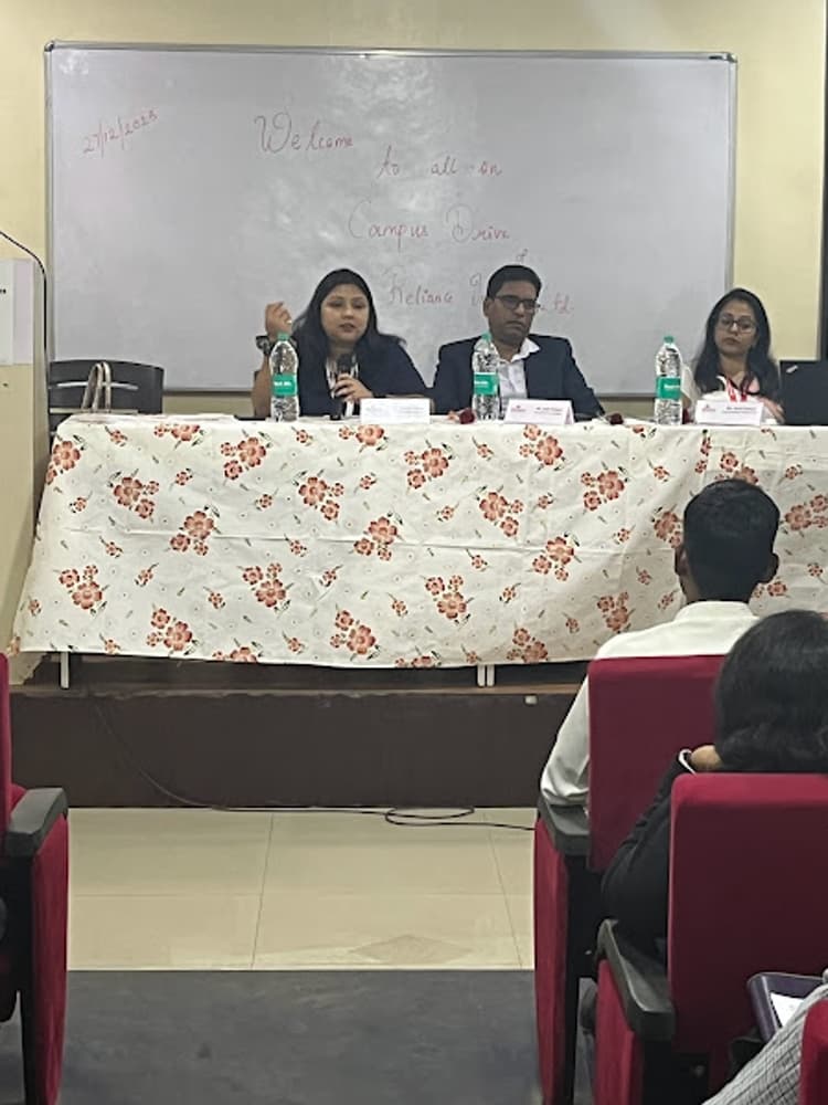 AIMS Institute of Management Studies Pune Placement photo 74