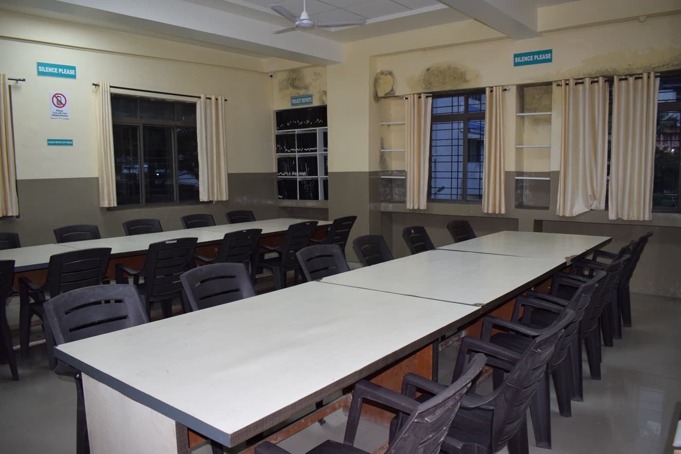 AIMS Institute of Management Studies Pune Library photo 9