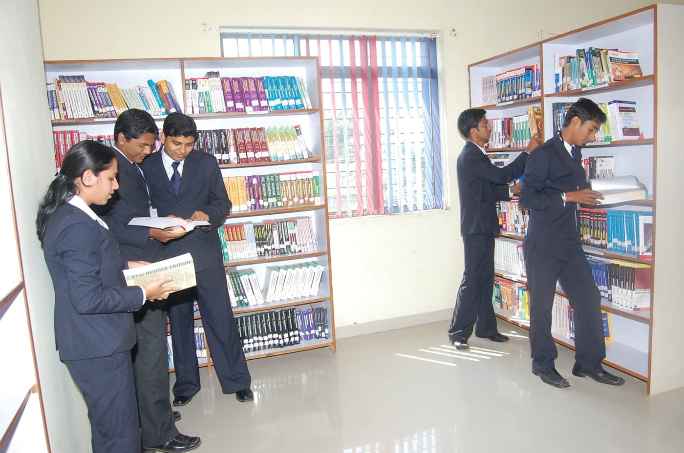 AIMS Institute of Management Studies Pune Library photo 12