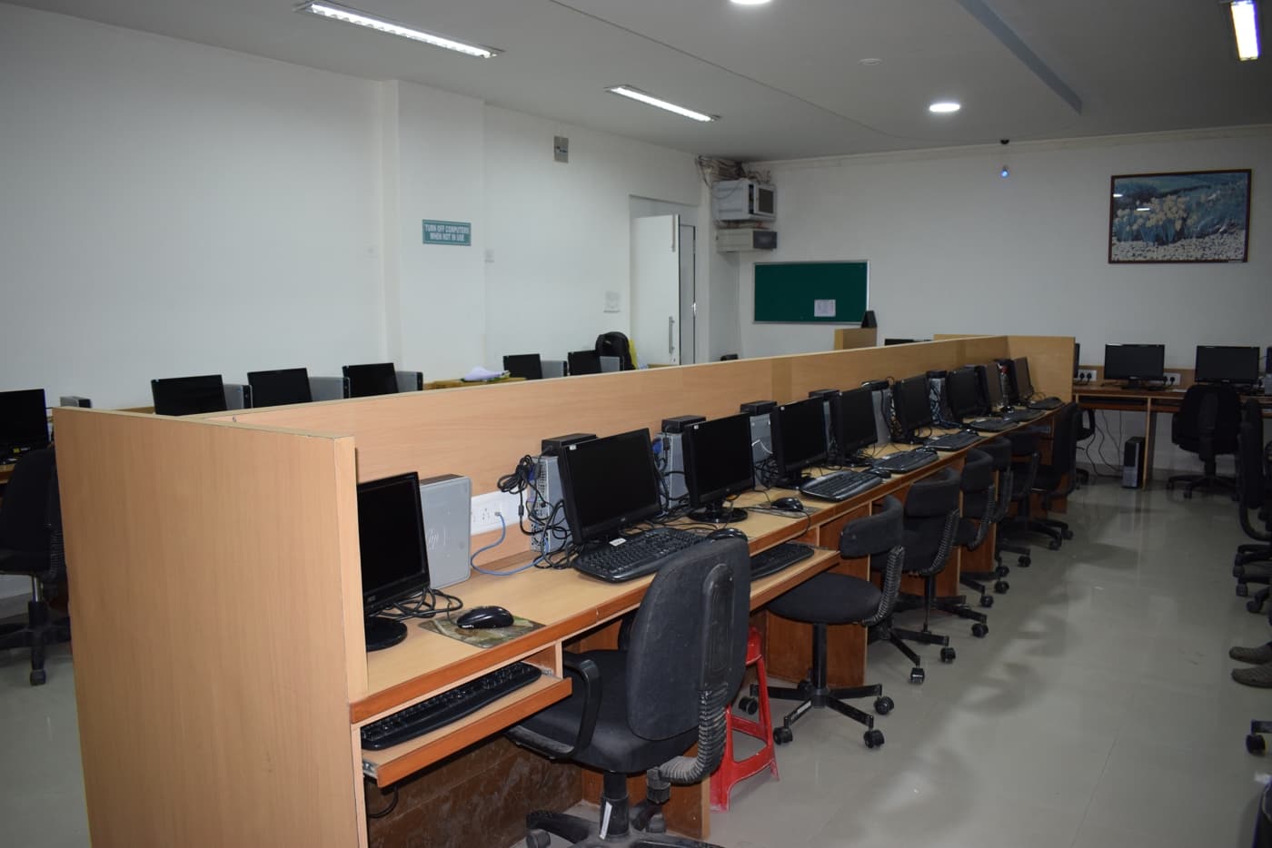 AIMS Institute of Management Studies Pune Computer Lab photo 1