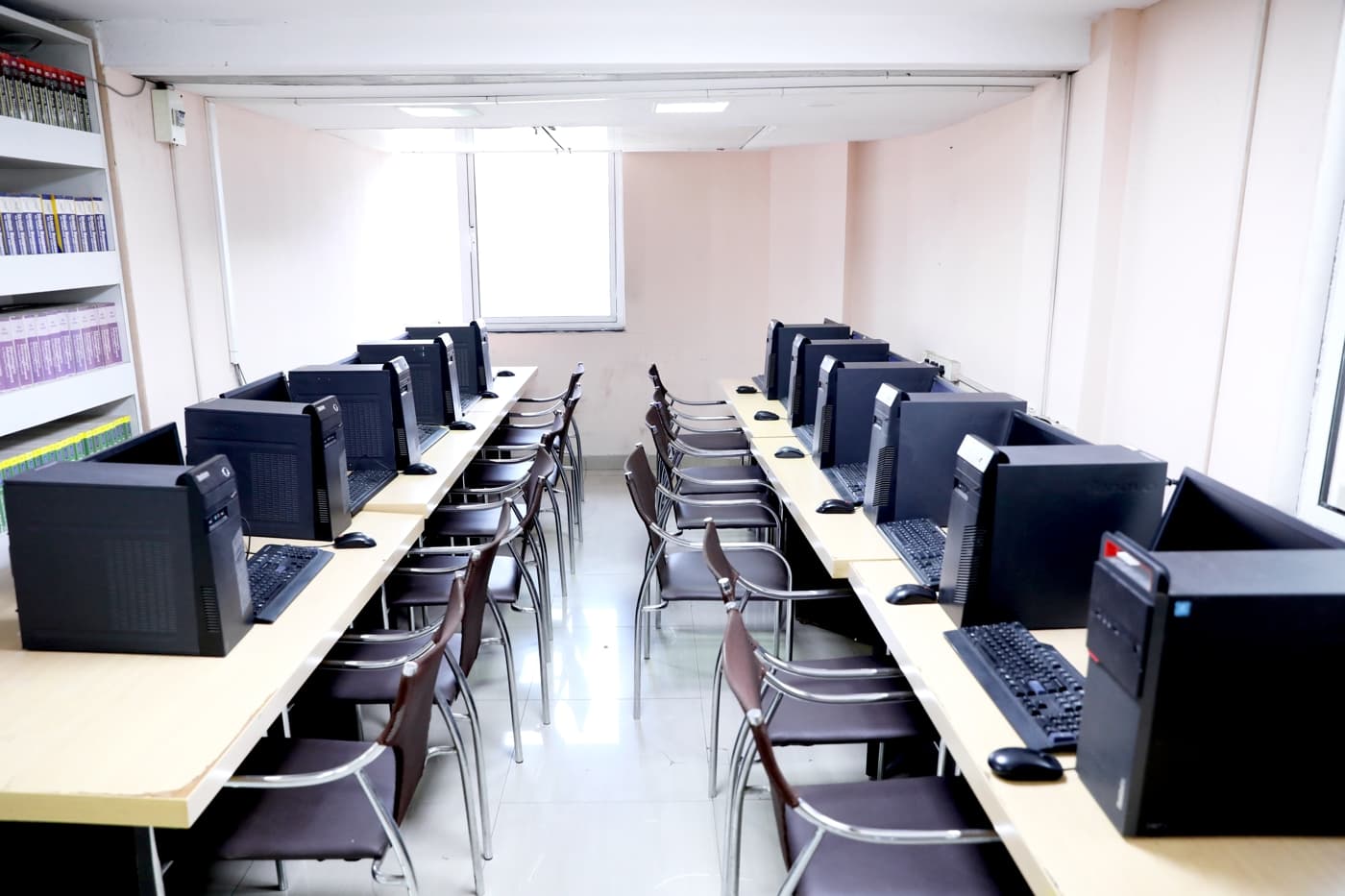 Amity Global Business School Malad Campus photo 13