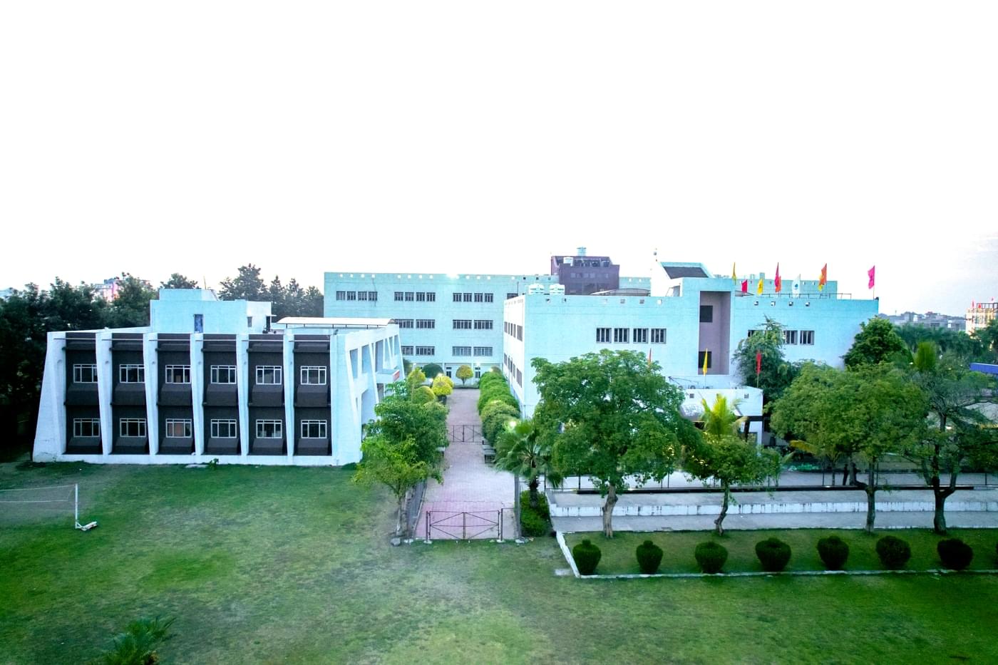 Radiant Institute of Management & Science Indore Campus photo 3