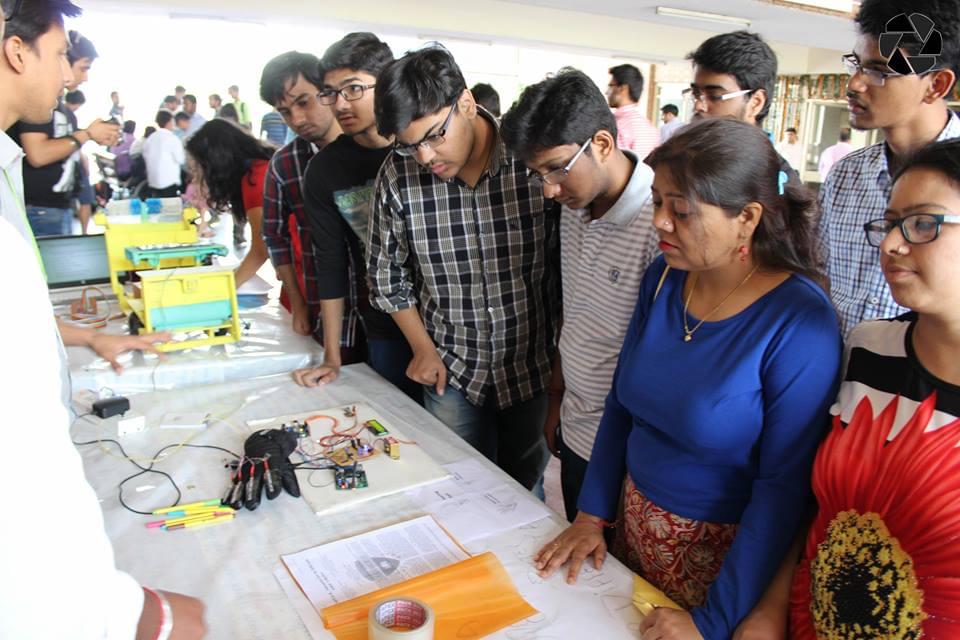 DCE Gurgaon Research Gallery photo 2