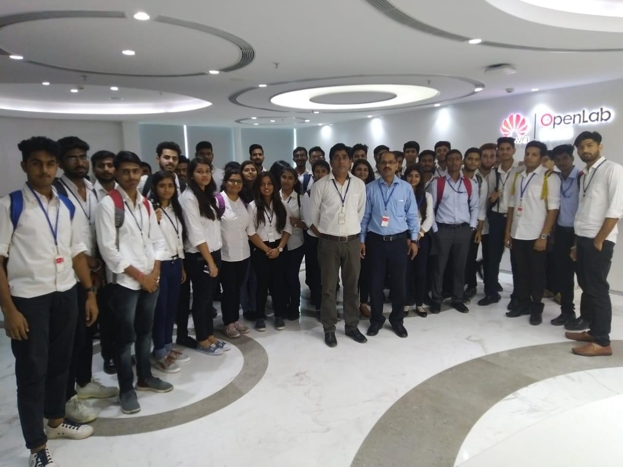 DCE Gurgaon Industrial Visit photo 21