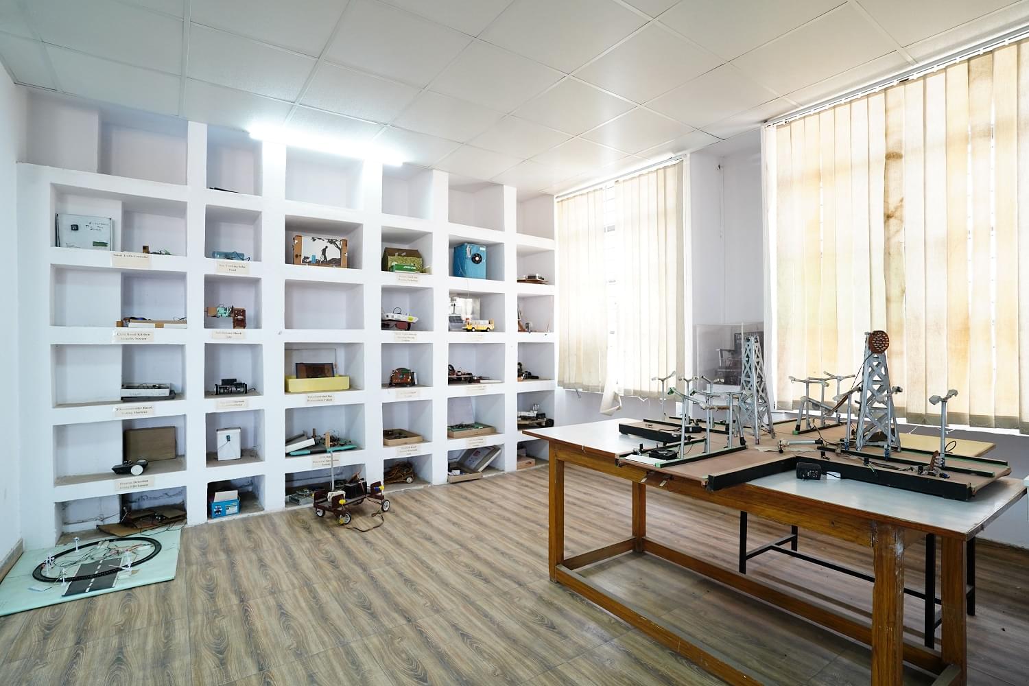 DCE Gurgaon Infrastructure photo 50