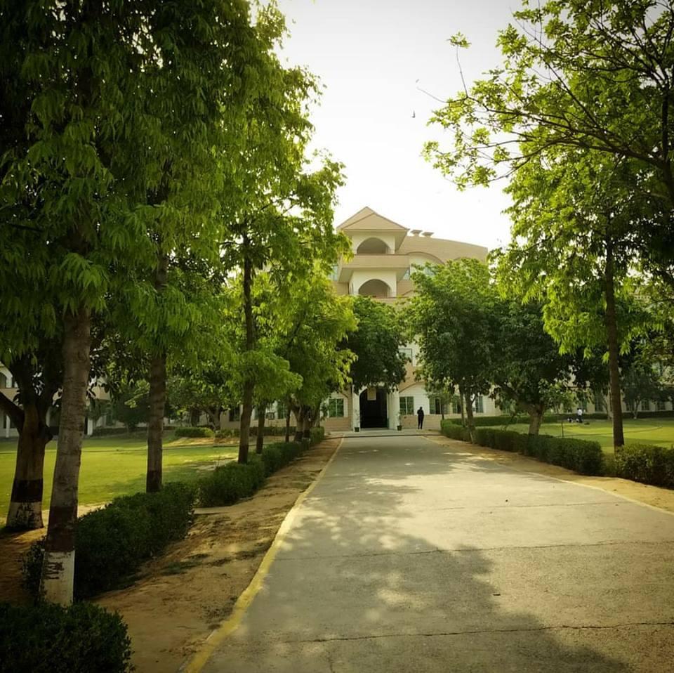 DCE Gurgaon Infrastructure photo 56