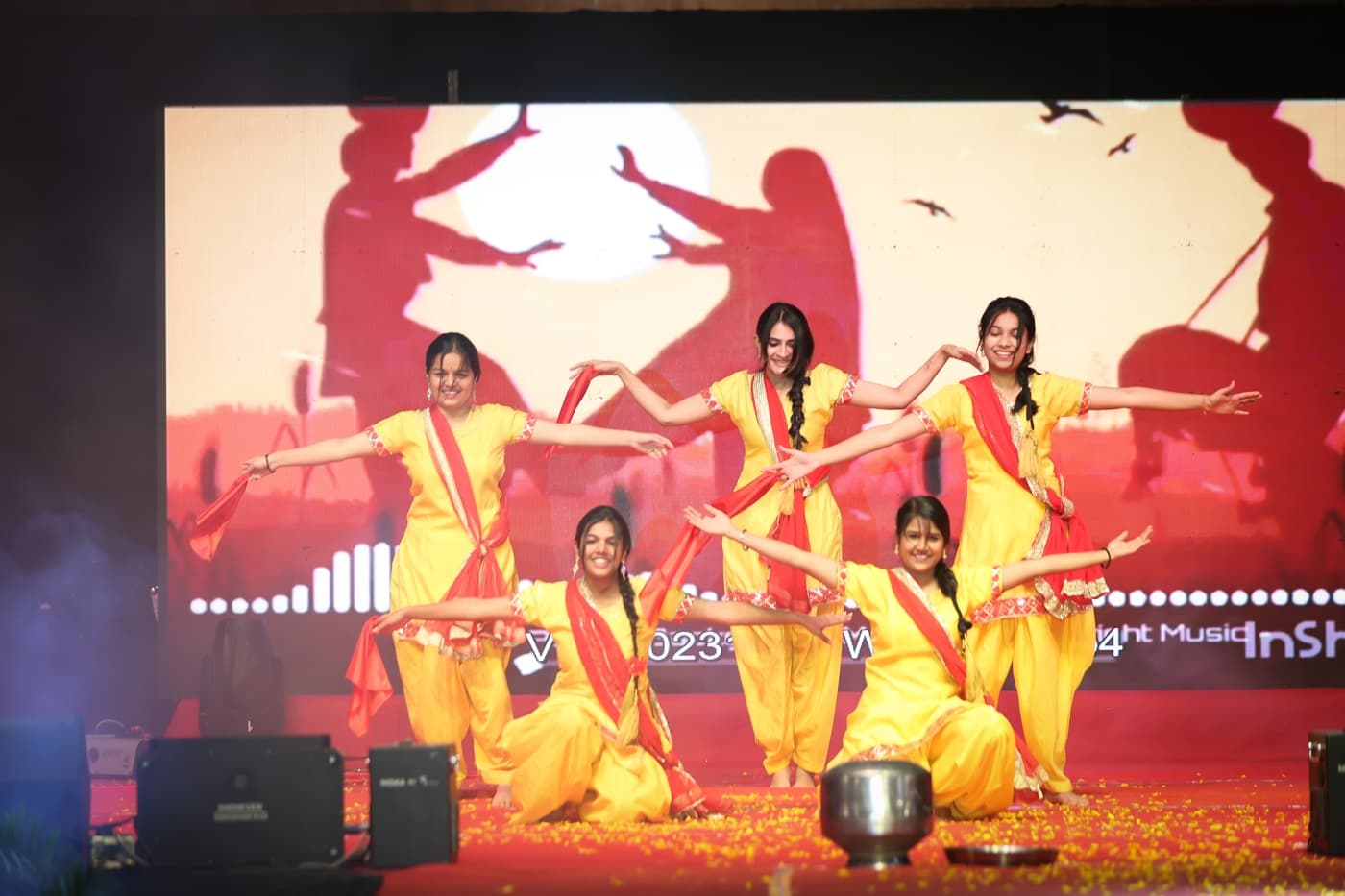 CDSH Extra Curriculars photo 7