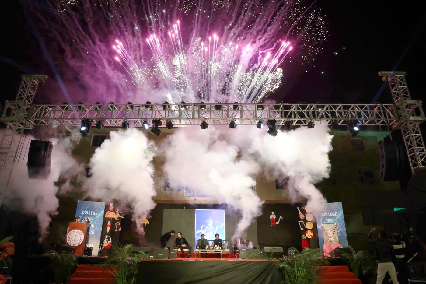 CDSH Extra Curriculars photo 17