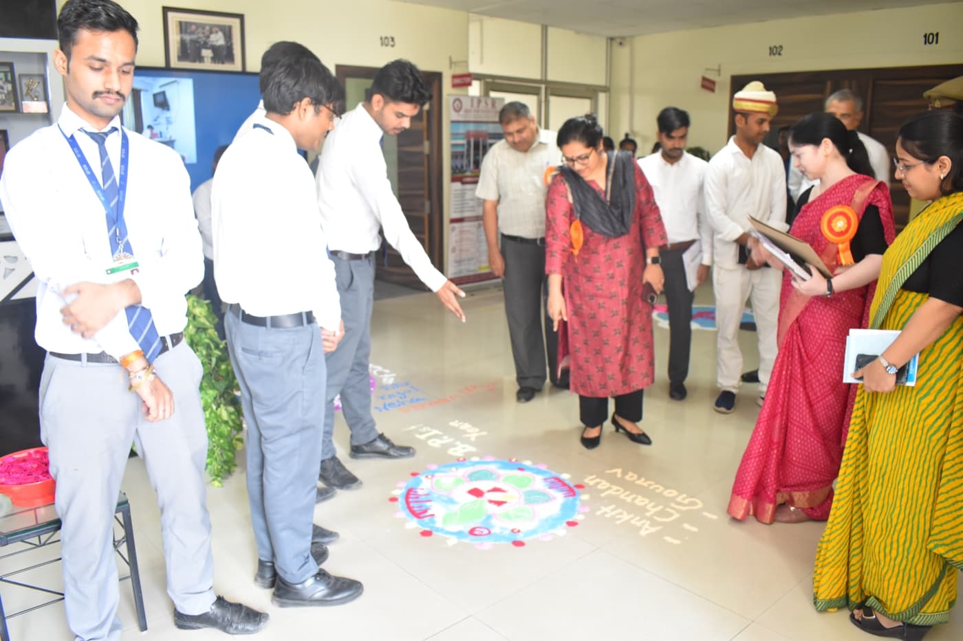 I.P.S.R. Group of Institutions Lucknow Guest Lecture DM Unnao photo 1