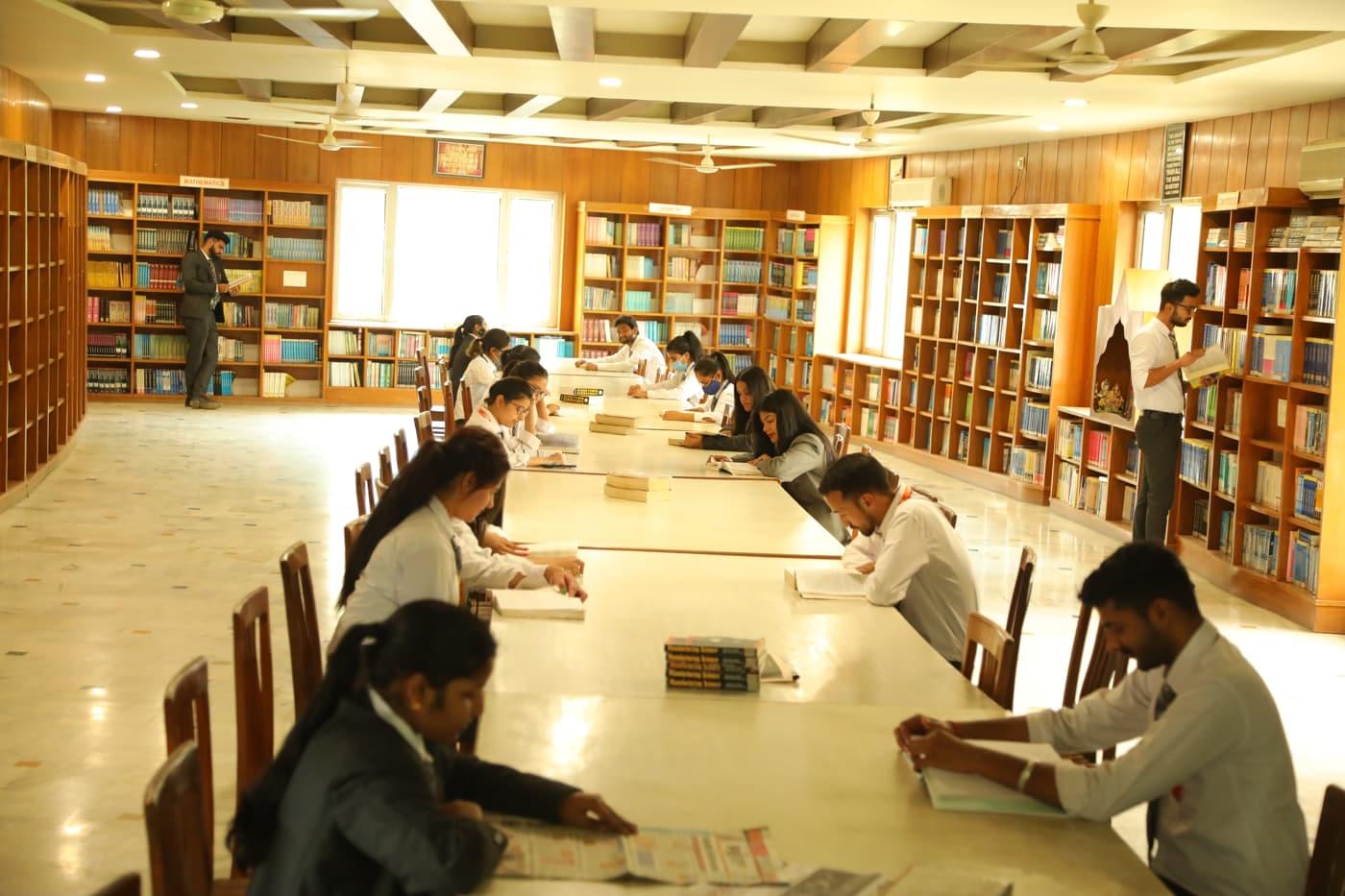 DBUU, DBIT Classroom and Lab photo 9