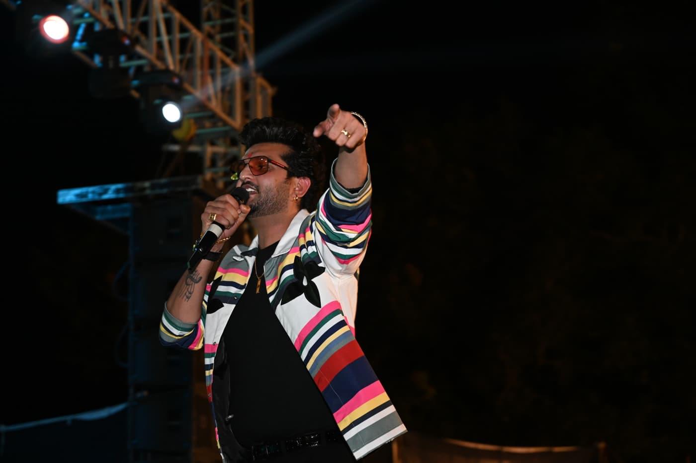 DBUU, DBIT Freshers photo 5