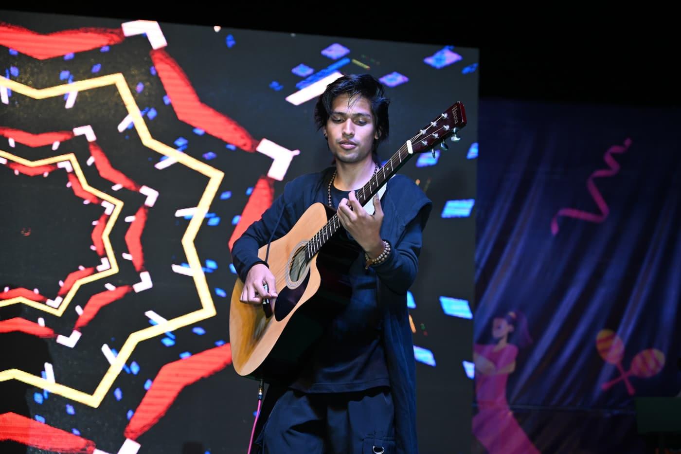 DBUU, DBIT Freshers photo 16